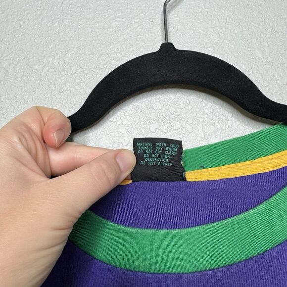 New Orleans Mardi Gras T- Shirt Mens L Single Stitch Tee's Unlimited Vintage - Picture 6 of 8